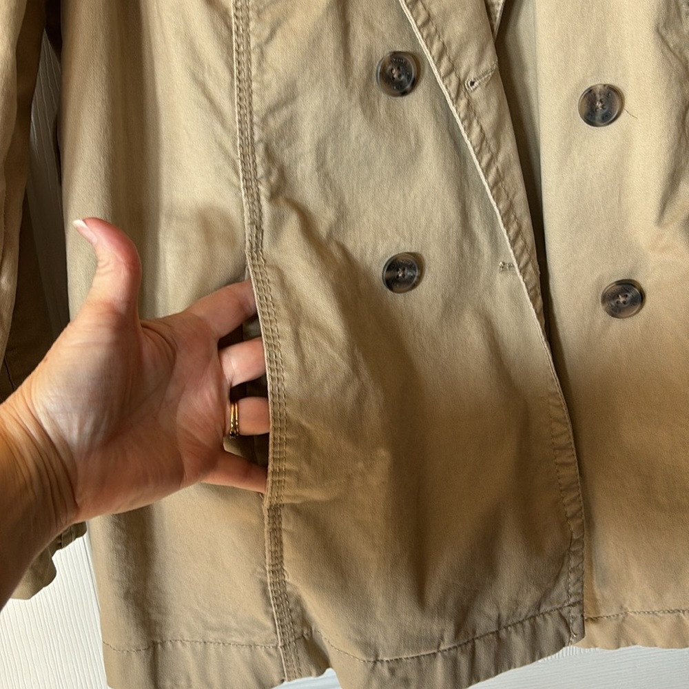 Jacket - Picture 3 of 4